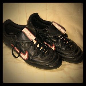 Boys Nike soccer cleats